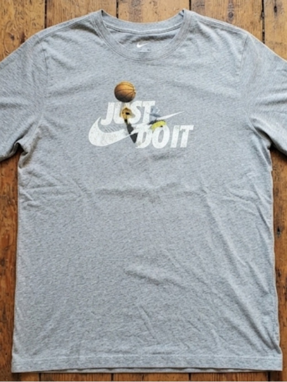 Nike Men's Heather Gray 'Just Do It' Tee